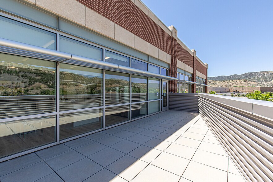 More Photos Of 150 Mercury Village Dr, Durango Medical For Lease