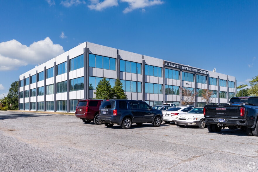 More Photos Of 3385 Airways Blvd, Memphis Medical For Lease