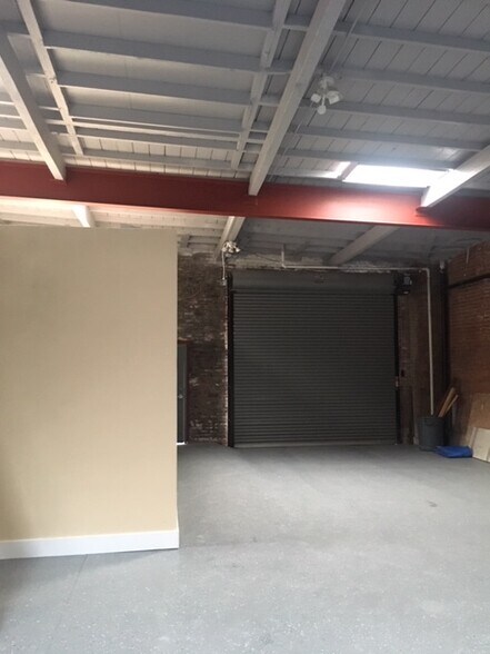 More Photos Of 2521 San Pablo Ave, Oakland Apartments For Sale