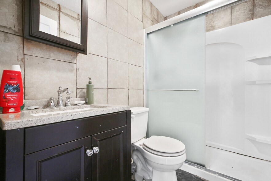 More Photos Of 112 Pegram Ln, Fredericksburg Office For Sale