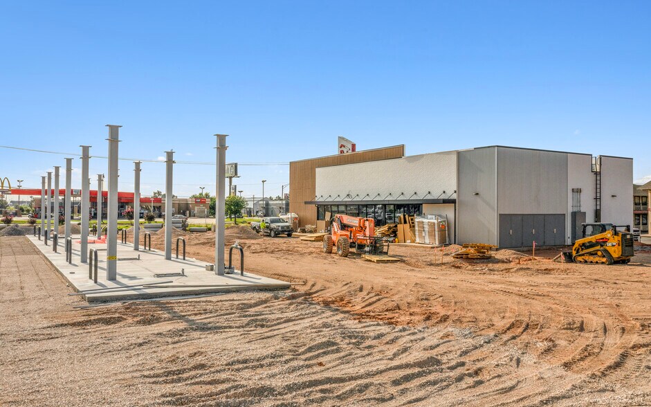 More Photos Of 4500 W Reno Ave, Oklahoma City Convenience Store For Sale