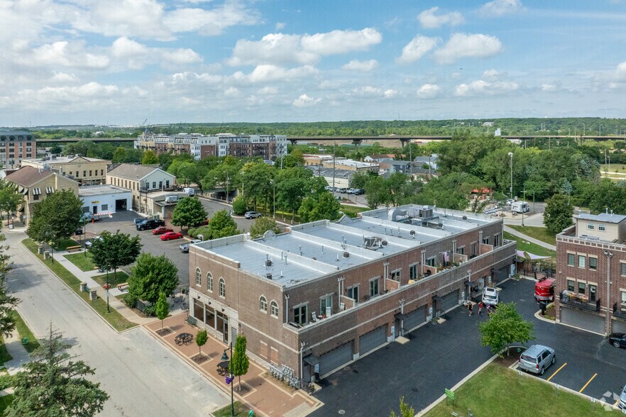 More Photos Of 431-447 Talcott St, Lemont Apartments For Sale