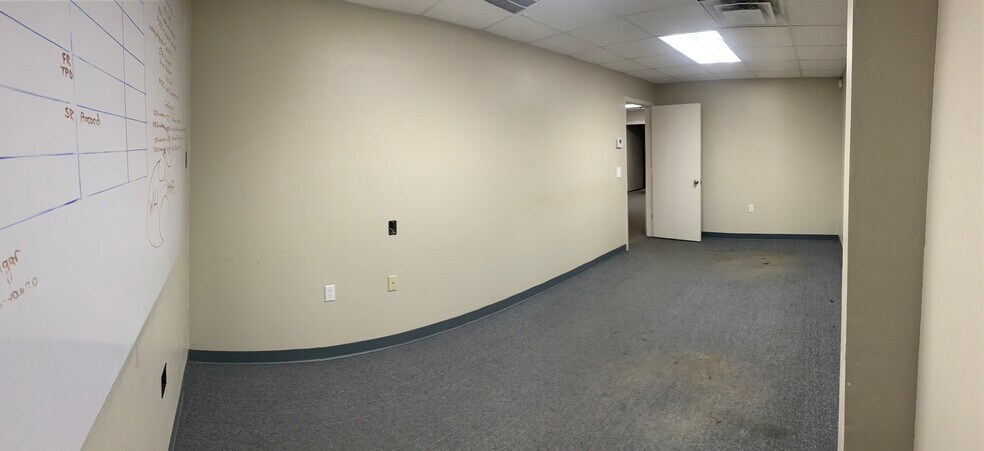 More Photos Of 2224 S Air Depot Blvd, Midwest City Freestanding For Sale