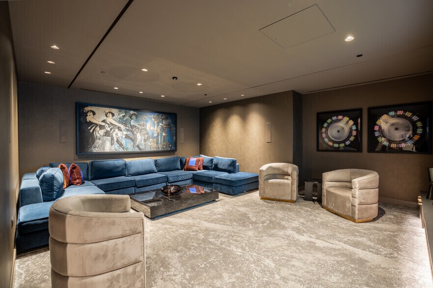 More Photos Of 1000 S Capitol St SE, Washington Apartments For Lease