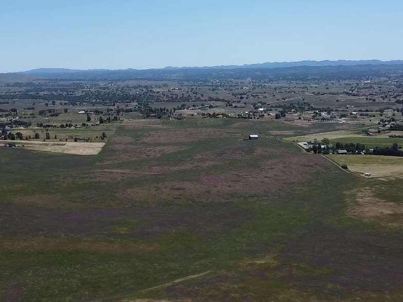 More Photos Of Camp 8 Road, Paso Robles Land For Sale