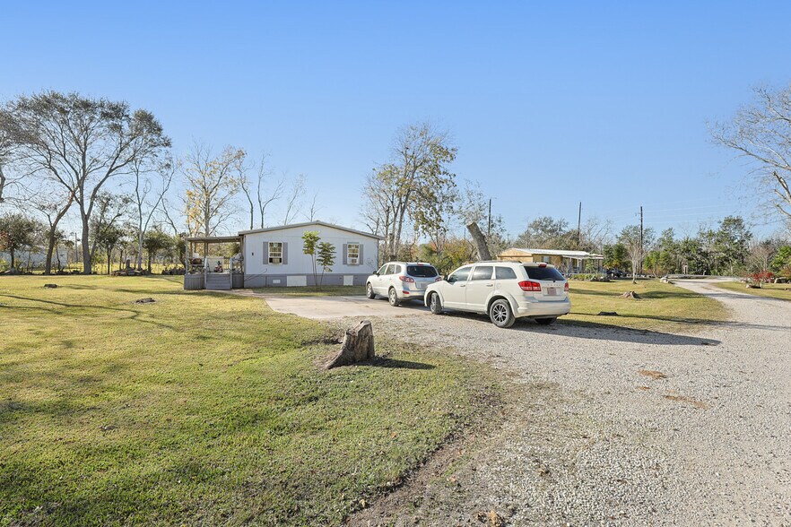 More Photos Of 1749 Max Rd, Pearland Manufactured Housing Mobile Home Park For Sale