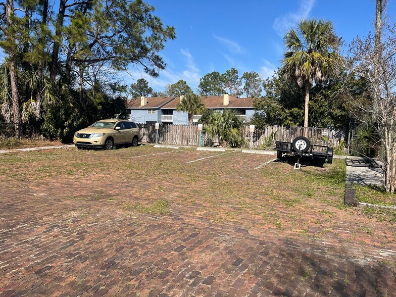 More Photos Of 3461 Peeler Rd, Jacksonville Sports And Entertainment For Sale