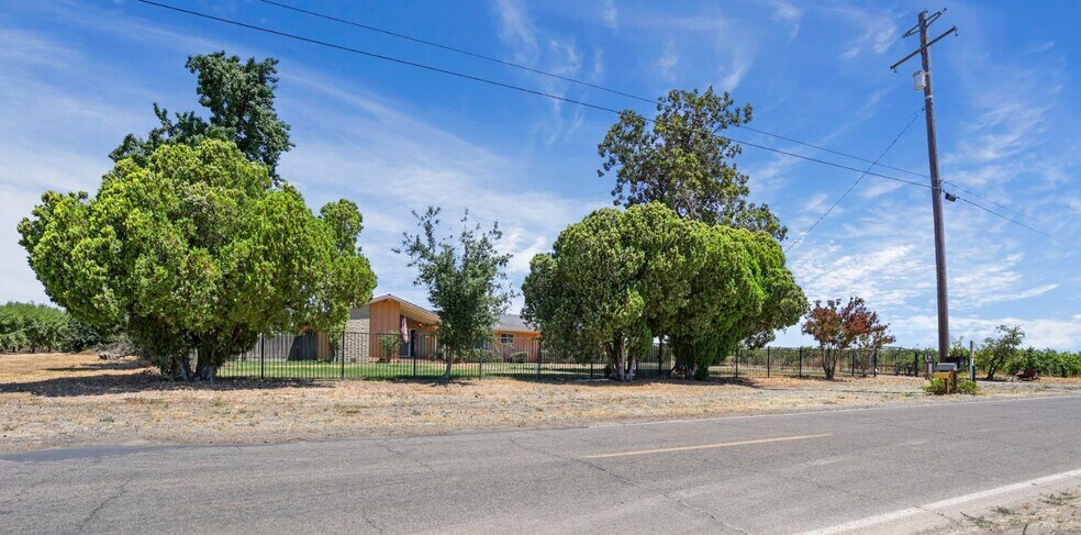 More Photos Of 8275 E Orchard Rd, Acampo Land For Sale