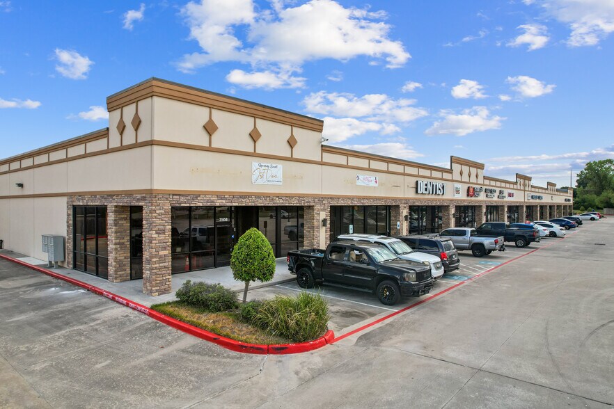 Primary Photo Of 21612-21650 Aldine Westfield Rd, Humble General Retail For Sale