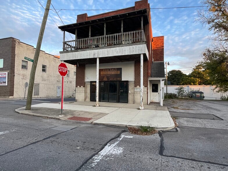 More Photos Of 25 E Main St, Plymouth Storefront Retail Residential For Sale