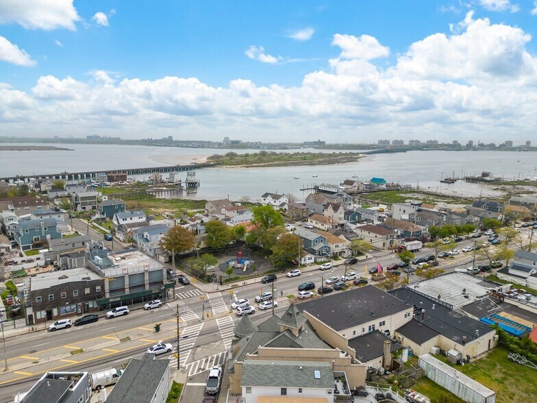 More Photos Of 901 Cross Bay Blvd, Broad Channel Freestanding For Sale
