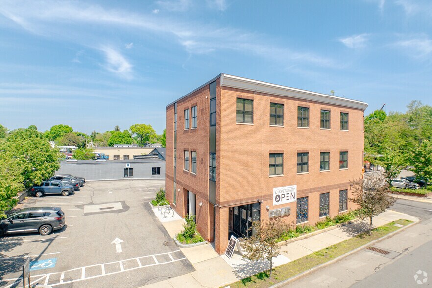 Primary Photo Of 19-23 Broadway, Arlington Office Residential For Lease