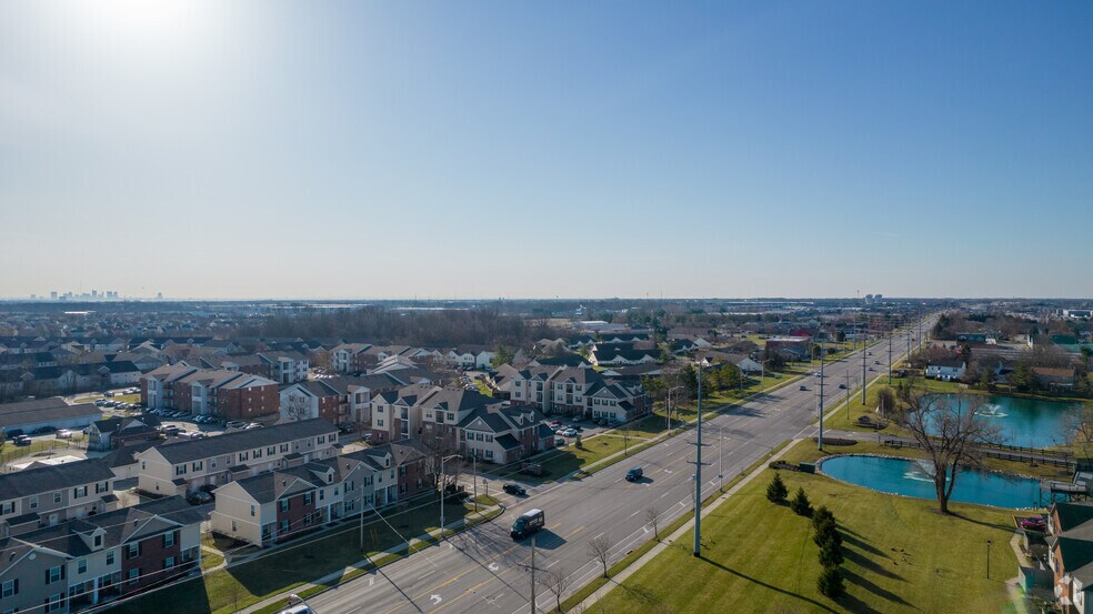 More Photos Of 2371-2391 Hilliard Rome Rd, Hilliard Storefront For Lease