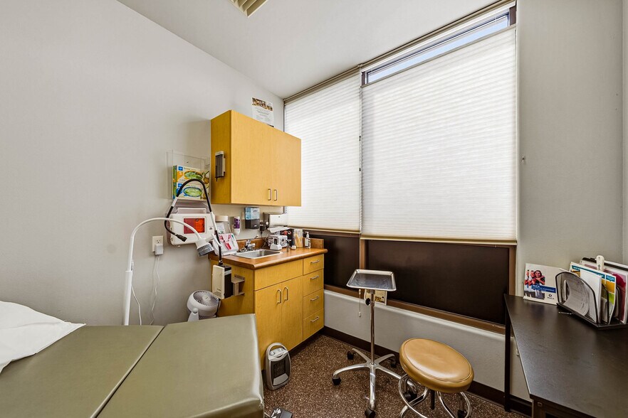 More Photos Of 3156 State St, Medford Medical For Sale
