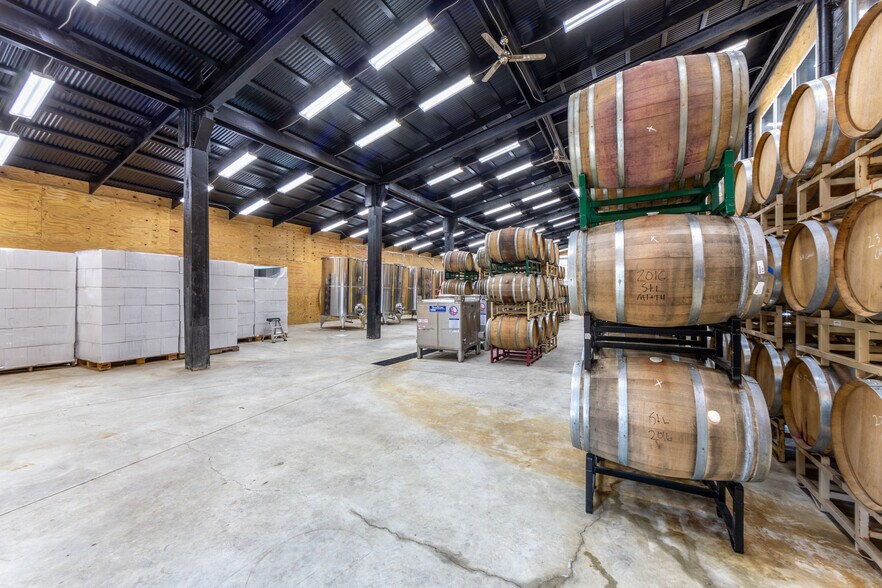 More Photos Of 27058 Mount Pleasant Rd, Columbus Winery Vineyard For Sale