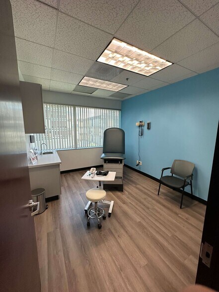 More Photos Of 500 N Central Ave, Glendale Medical For Lease
