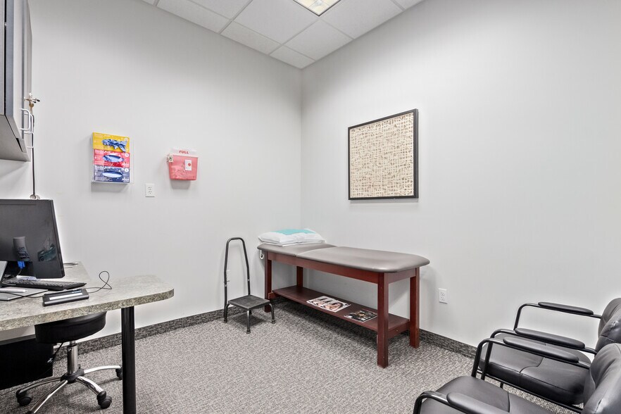 More Photos Of 1452 N Higley Rd, Gilbert Medical For Sale