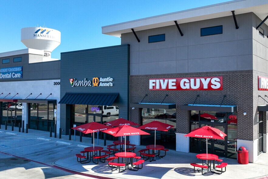 More Photos Of 3010 E Broad St, Mansfield Office For Lease