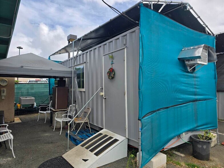 More Photos Of 4321 Lawehana St, Honolulu Land For Lease