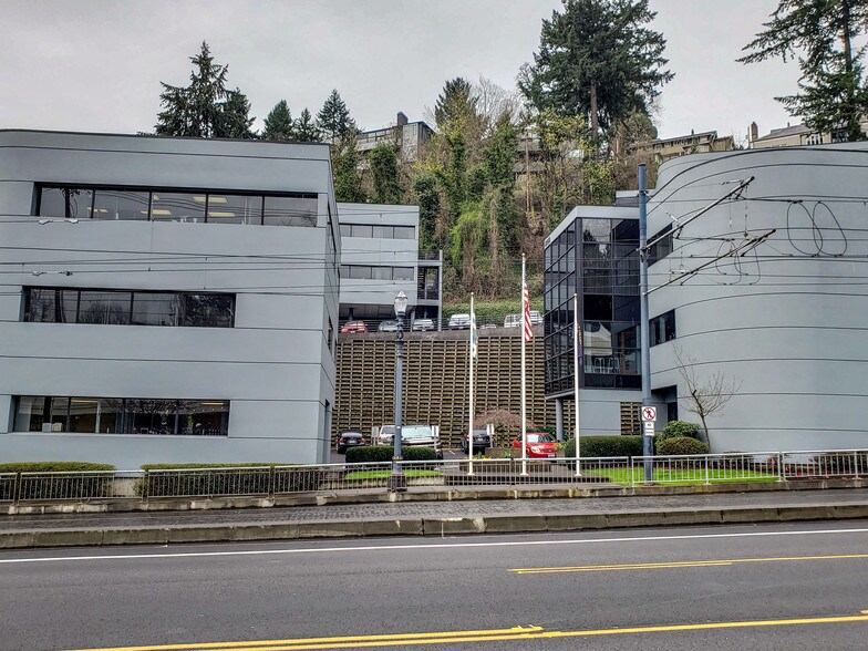 More Photos Of 2110 SW Jefferson St, Portland Unknown For Lease