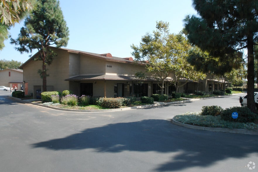 More Photos Of 6489 Calle Real, Goleta Research And Development For Lease