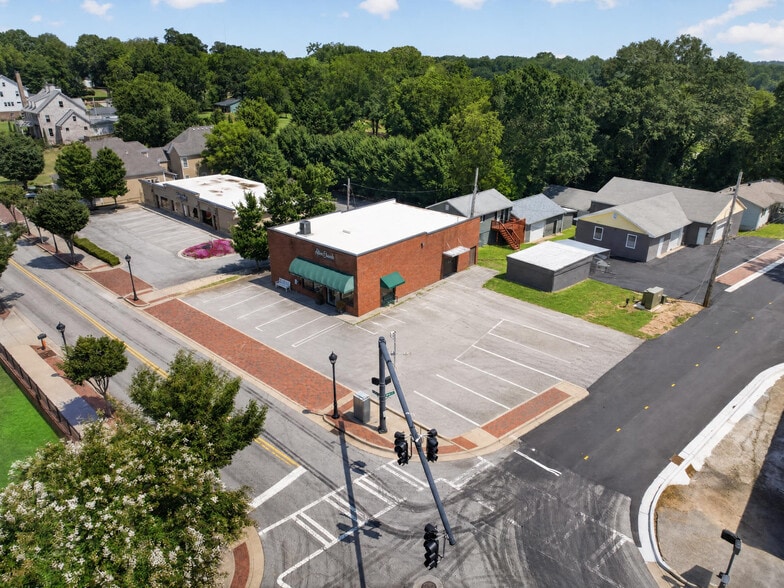 More Photos Of 288 Hill St, Buford Office For Lease