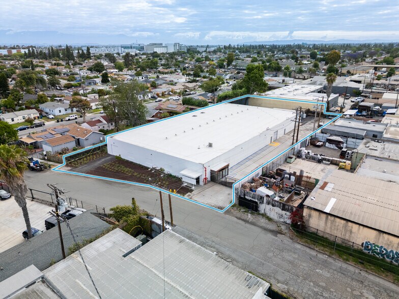 More Photos Of 2728 N Slater Ave, Compton Warehouse For Sale