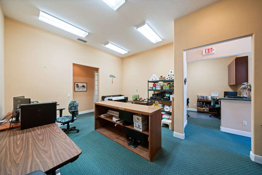 More Photos Of 21764 Sr-54, Lutz Office For Sale