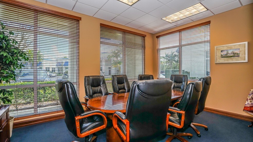 More Photos Of 1391 Sawgrass Corporate Pky, Sunrise Office For Sale