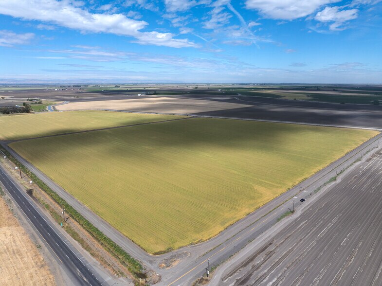 More Photos Of Cozzi Ave & Hwy 33 hwy, Dos Palos Land For Sale