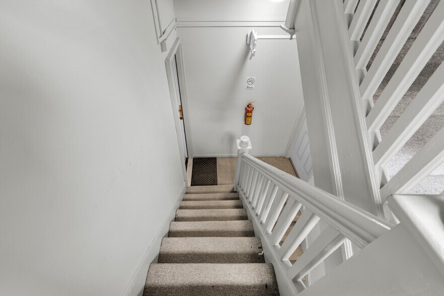More Photos Of 1810 Washington Blvd, Easton Office Residential For Sale
