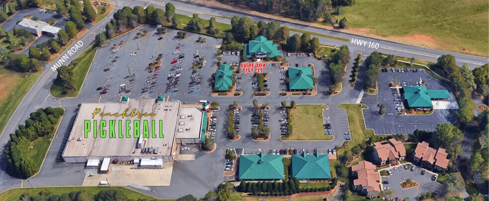 More Photos Of 302-310 Springcrest Dr, Fort Mill General Retail For Sale