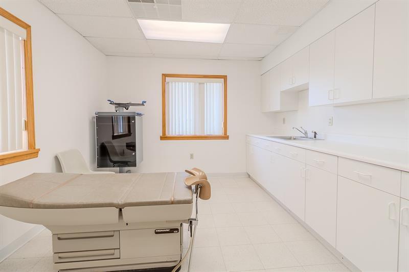 More Photos Of 1027 W Main St, Mount Pleasant Medical For Sale