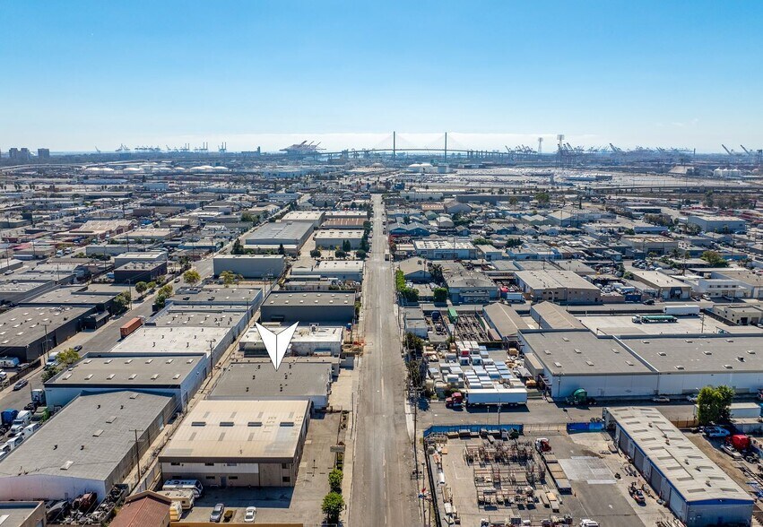 More Photos Of 1734-1742 Hayes Ave, Long Beach Warehouse For Sale