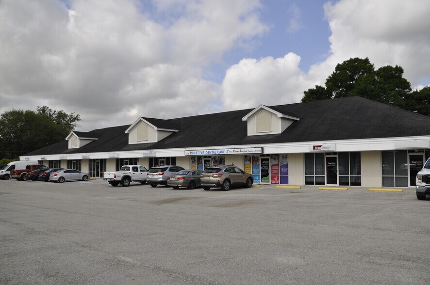 More Photos Of 120 Carter Blvd, Polk City Storefront Retail Office For Lease