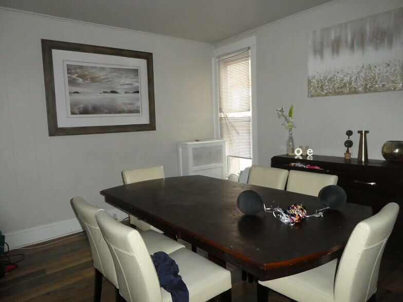 More Photos Of , Philadelphia Unknown For Sale