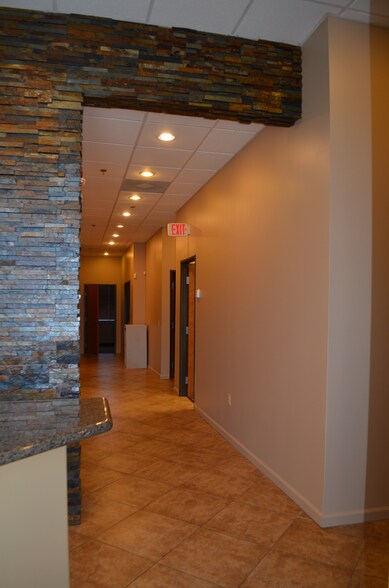 More Photos Of 1355 N Greenfield Rd, Mesa Office For Lease