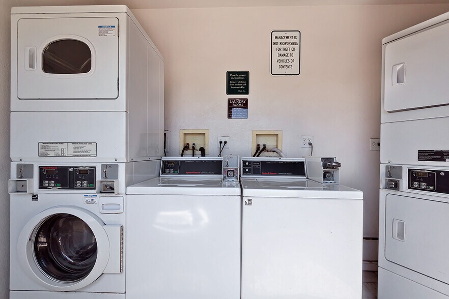 More Photos Of 655-663 Moorpark Way, Mountain View Apartments For Sale