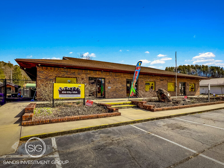 Primary Photo Of 169 Main St., Rosman Daycare Center For Sale