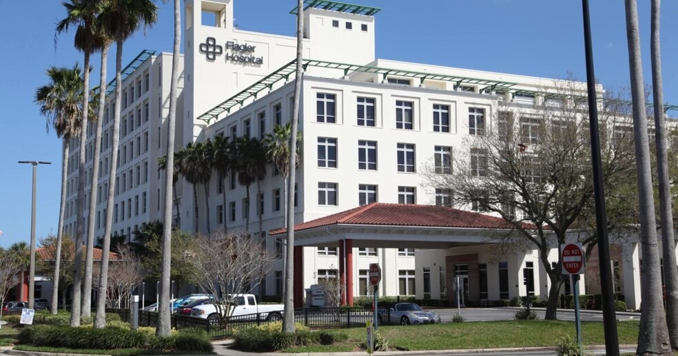 Primary Photo Of 300 Health Park Blvd, Saint Augustine Hospital For Lease