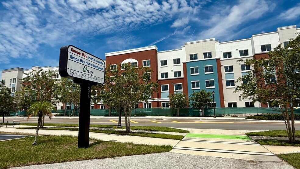 More Photos Of 1275-1279 Cleveland St, Clearwater Medical For Lease