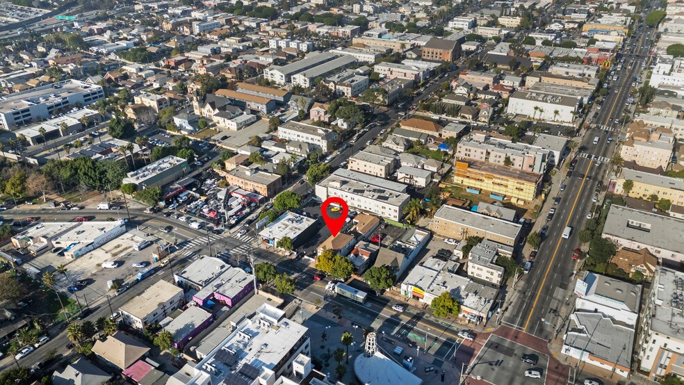 More Photos Of 2313 E 1st St, Los Angeles Storefront Retail Residential For Sale