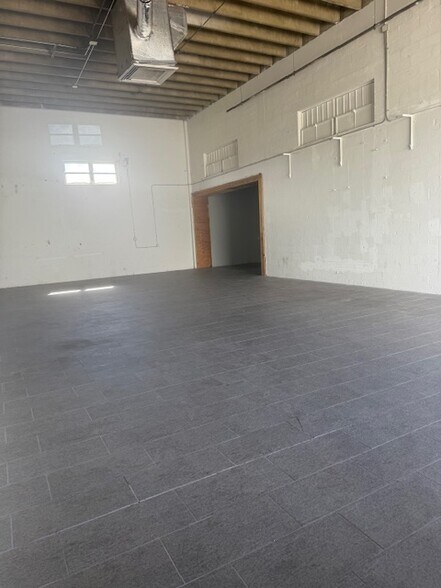 More Photos Of 5700 Georgia Ave, West Palm Beach Manufacturing For Lease