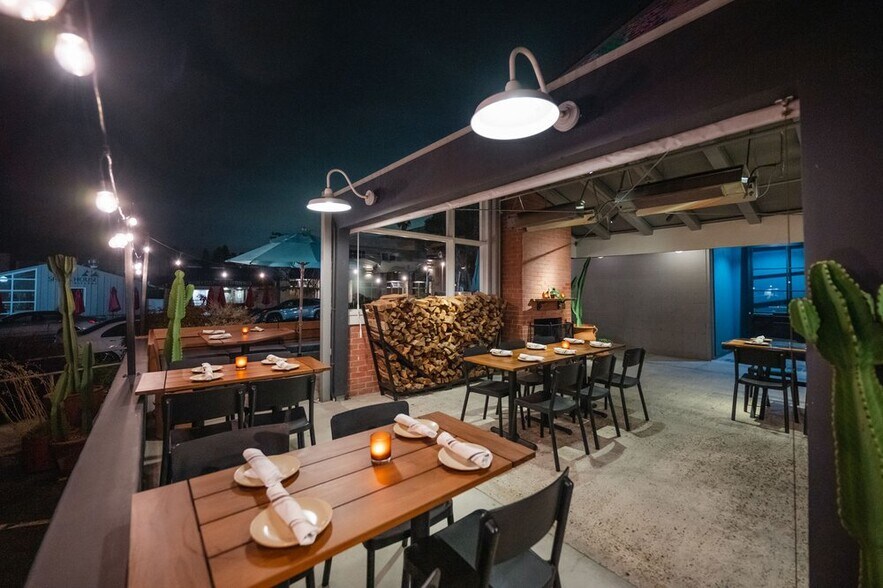 More Photos Of 2255-2259 Avenida De La Playa, La Jolla Storefront Retail Office For Lease