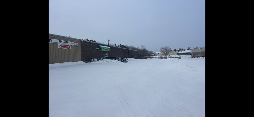 More Photos Of 1206 25th St E, Hibbing Warehouse For Sale