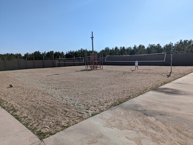 More Photos Of 43974 390th St, Perham Bar For Sale