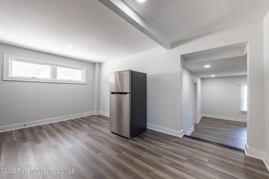 More Photos Of 1131 Pittston Ave, Scranton Funeral Home For Sale