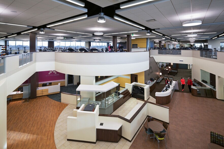 More Photos Of 7100 Graphics Way, Lewis Center Medical For Lease