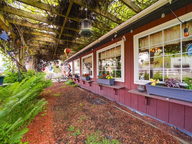 More Photos Of 79 Main St, Tupper Lake Restaurant For Sale