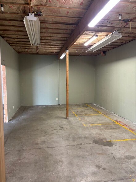 More Photos Of 2131 Delaware Ave, Santa Cruz Manufacturing For Lease
